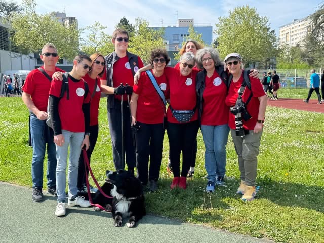 Photo de groupe d'une partie des Vision'ère présents : Manu Still, Bastien, Stéphanie Still, Matthieu, Delphine Dominique, Aline, Isabelle et Chantal.